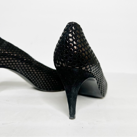 Vintage Stuart Weitzman Black Shiny Dot Pointed Heels Size 6.5 Women’s - Picture 3 of 6